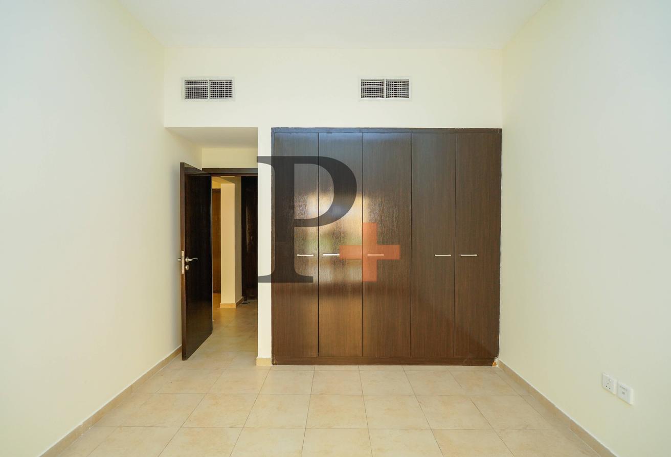 Spacious | Bright Unit | Family Community photo 5