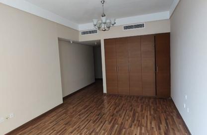 Apartment - 3 Bedrooms - 3 Bathrooms for sale in Blue Tower - Al Majaz 3 - Al Majaz - Sharjah
