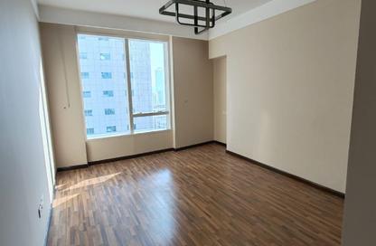 Apartment - 3 Bedrooms - 3 Bathrooms for sale in Blue Tower - Al Majaz 3 - Al Majaz - Sharjah