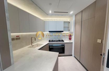 Apartment - 2 - 2 for rent in Binghatti Pinnacle - Dubai Healthcare City 2 - Al Jaddaf - Dubai
