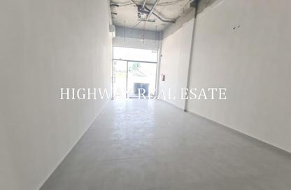 Shop - Studio for rent in Hoshi 1 - Hoshi - Al Badie - Sharjah