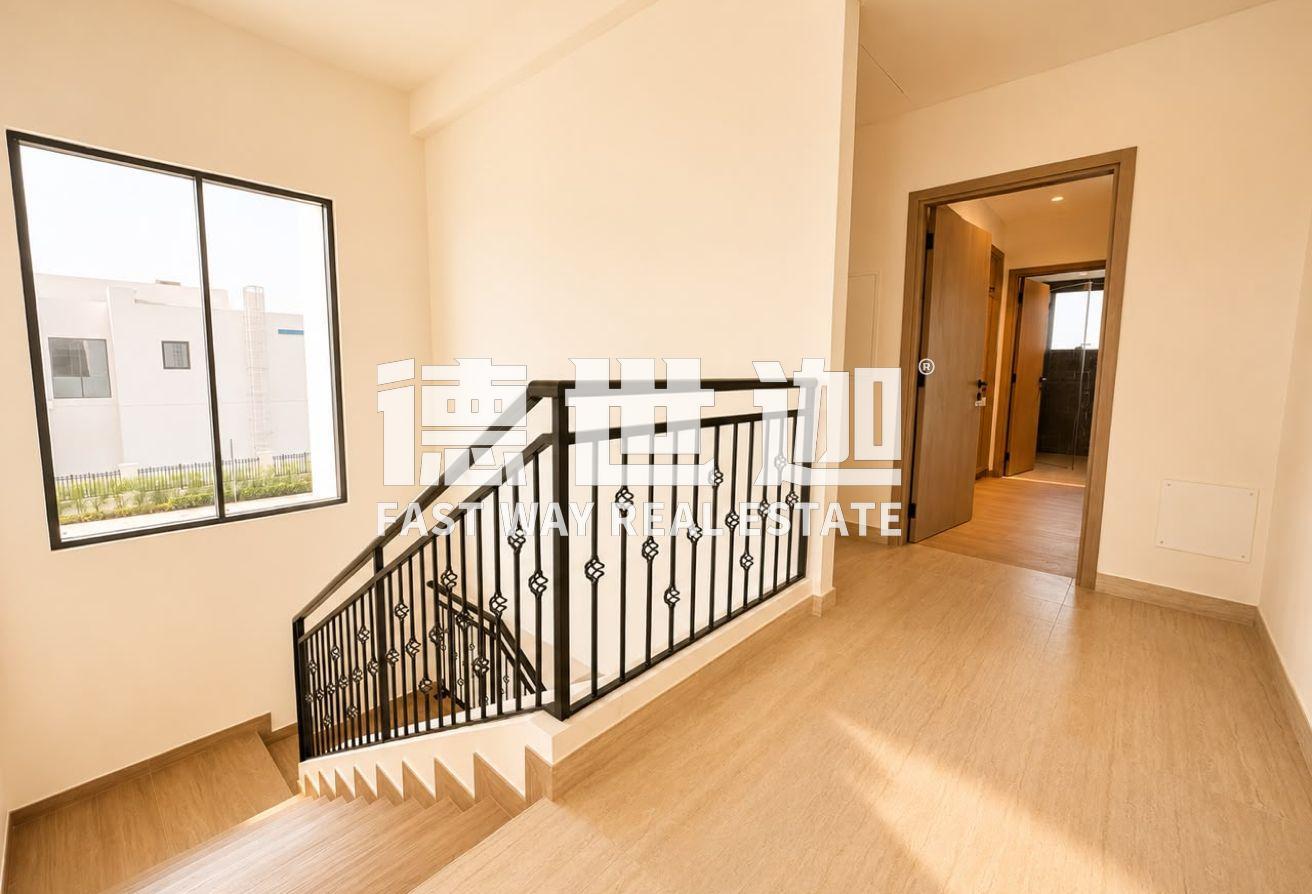Single Row | 6BR+ Maids Room | Spacious photo 9