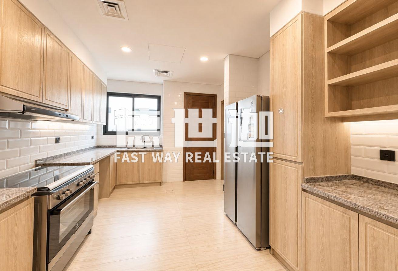 Single Row | 6BR+ Maids Room | Spacious photo 16