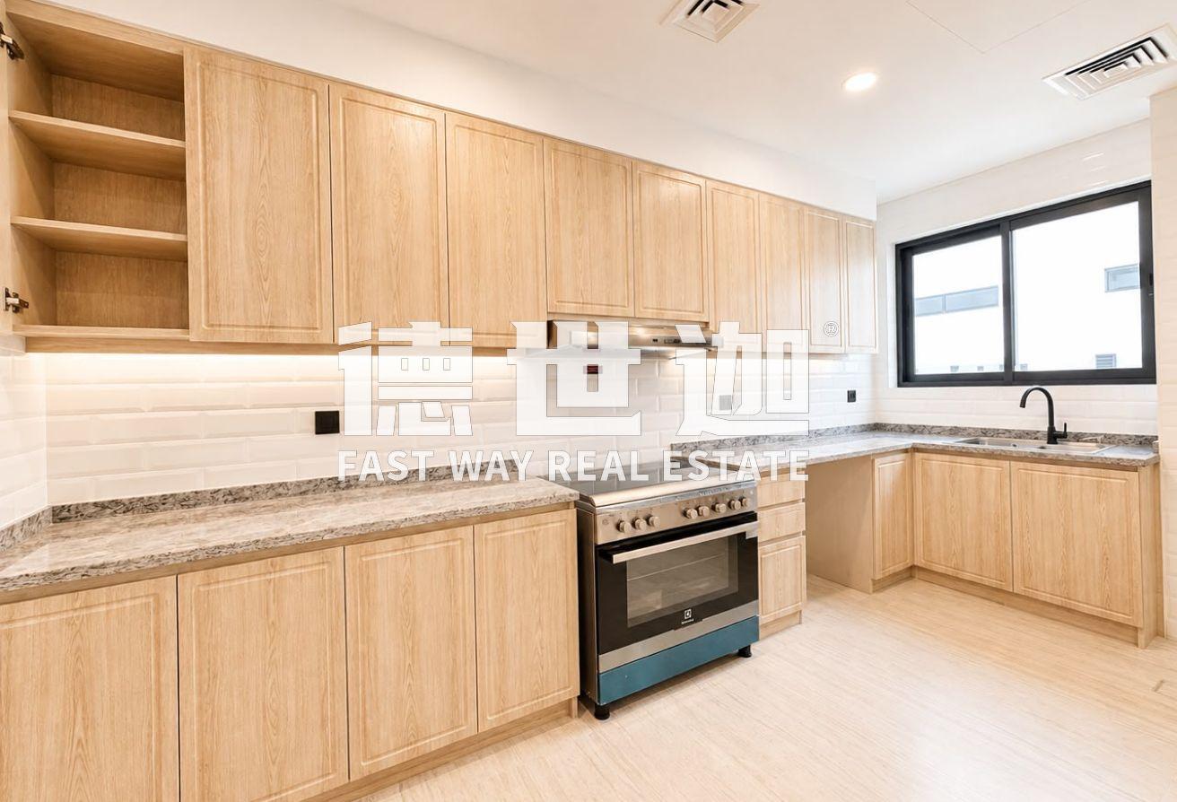 Single Row | 6BR+ Maids Room | Spacious photo 15