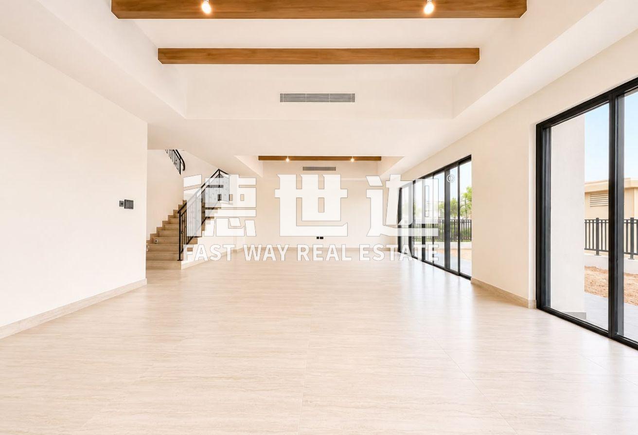 Single Row | 6BR+ Maids Room | Spacious photo 12