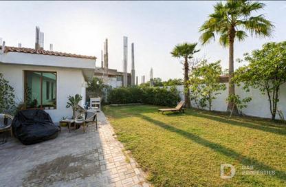 Villa - 3 Bedrooms - 5 Bathrooms for sale in Umm Suqeim 2 Villas - Umm Suqeim 2 - Umm Suqeim - Dubai