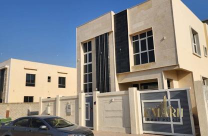 Villa - 5 Bedrooms - 7 Bathrooms for rent in Al Helio 2 - Al Helio - Ajman