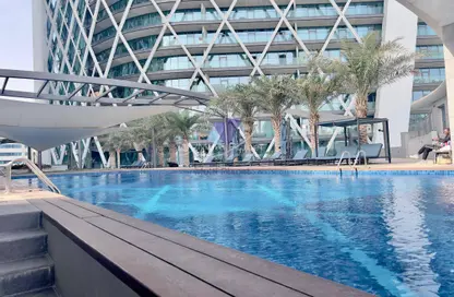 شقة - غرفة نوم - 2 حمامات للايجار في شارع الكورنيش - أبوظبي