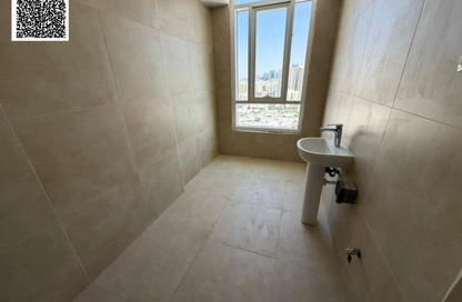 Apartment - 2 Bedrooms - 4 Bathrooms for rent in Ajman Corniche Residences - Ajman Corniche Road - Ajman