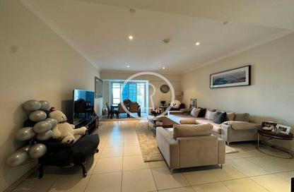 Apartment - 3 Bedrooms - 4 Bathrooms for sale in Marina Heights - Dubai Marina - Dubai