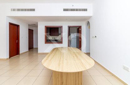 Apartment - 2 - 2 for rent in Rimal 3 - Rimal - Jumeirah Beach Residence - Dubai