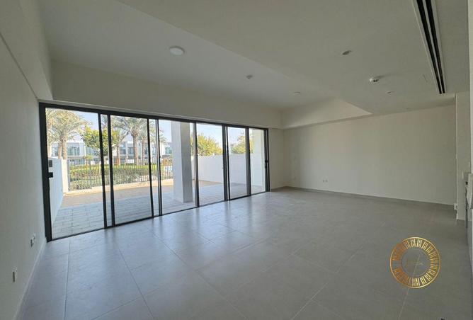 99120762 - Property Main Image