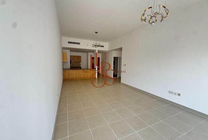 107748418 - Property Main Image