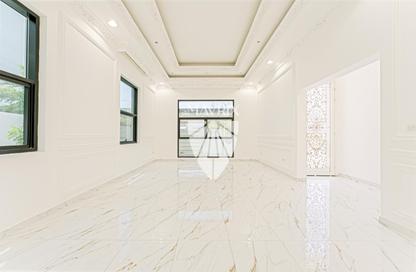 Villa - 5 - 6 for rent in Nad Al Sheba Gardens 1 - Nad Al Sheba Gardens - Nad Al Sheba 1 - Nad Al Sheba - Dubai Villa - 5 - 6 for rent in Nad Al Sheba Gardens 1 - Nad Al Sheba Gardens - Nad Al Sheba 1 - Nad Al Sheba - Dubai