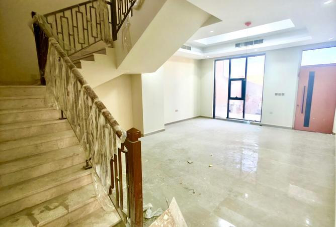 93569714 - Property Main Image