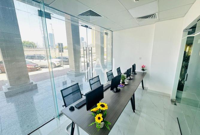123833795 - Property Image 3