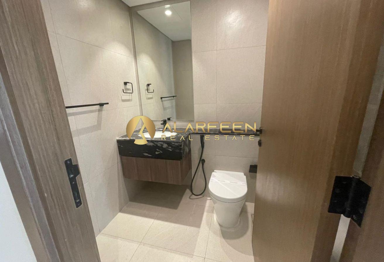 Negotiable | 3BR+Storage | Fitted Appliances photo 10