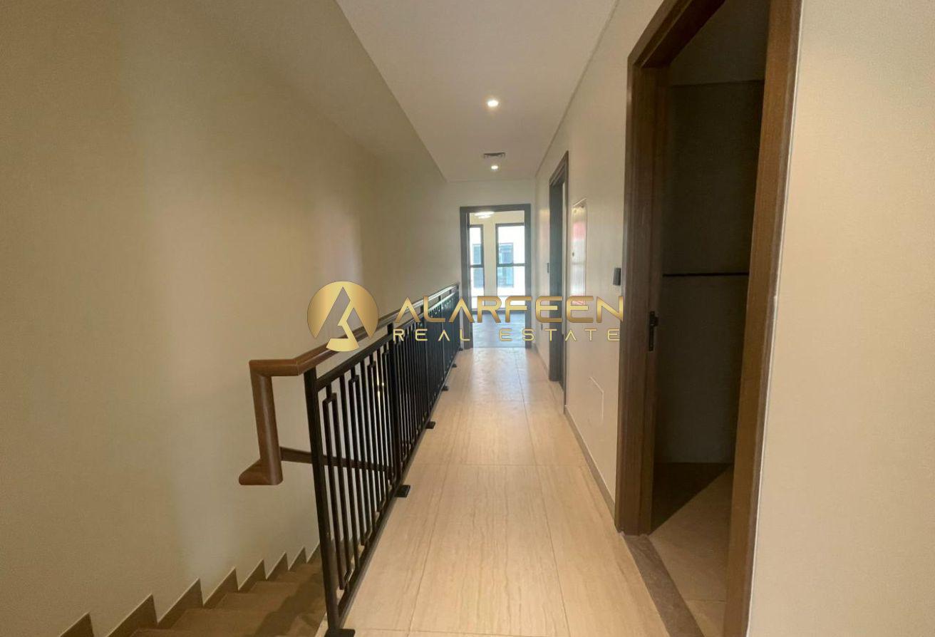 Negotiable | 3BR+Storage | Fitted Appliances photo 5