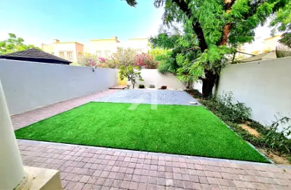 Villa - 2 Bedrooms - 3 Bathrooms for rent in Springs 4 - The Springs - Dubai Villa - 2 Bedrooms - 3 Bathrooms for rent in Springs 4 - The Springs - Dubai