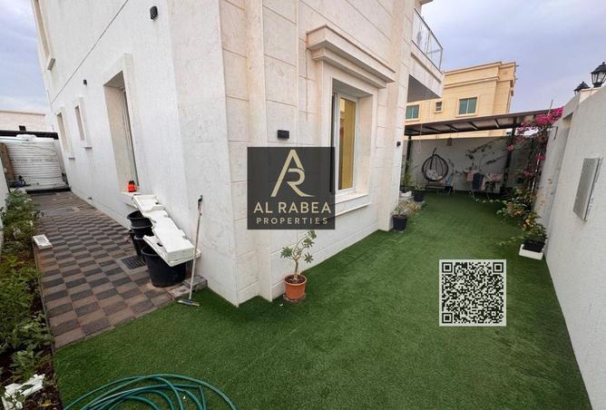 78595618 - Property Image 2