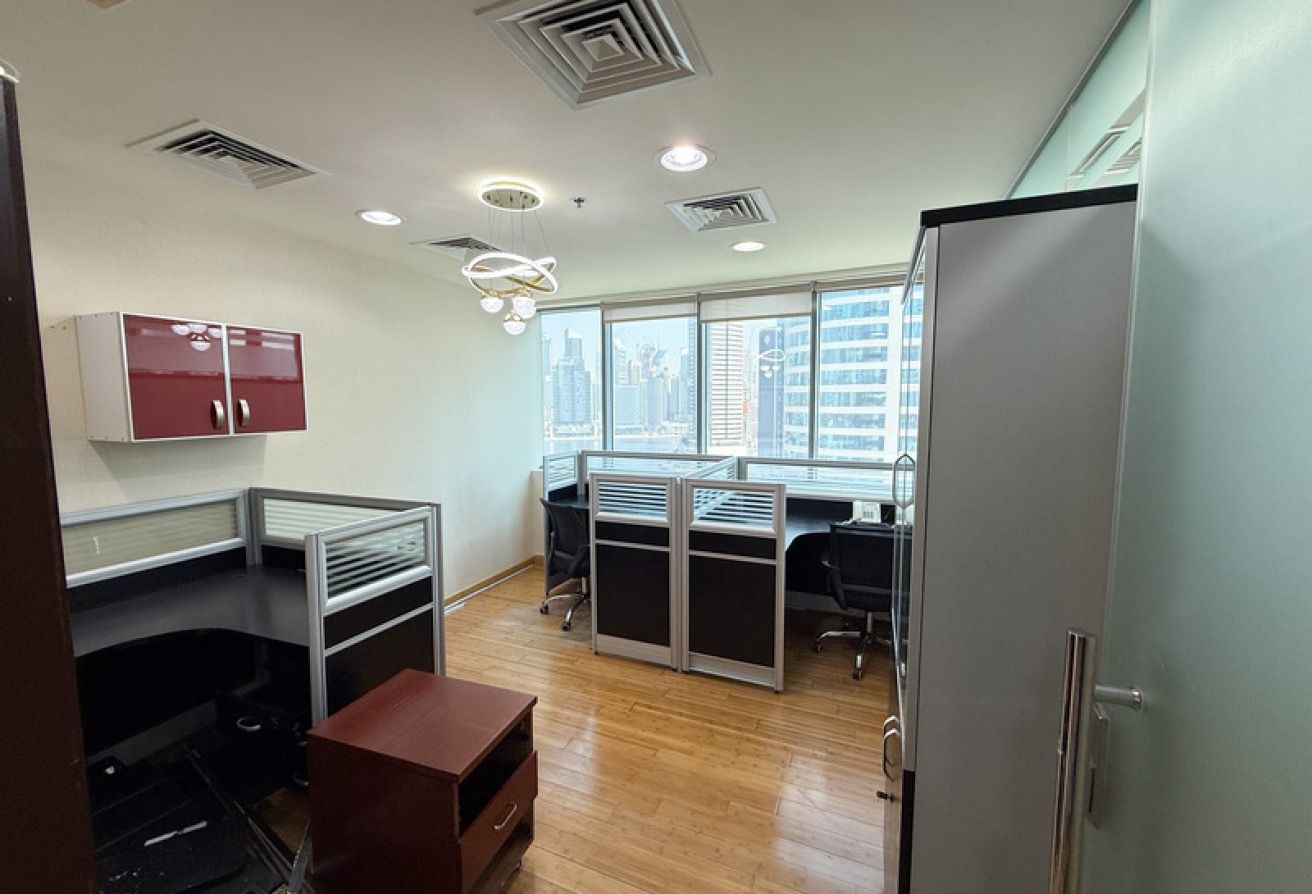 BUSINESS BAY | PRIME OFFICE  | BURJ KHALIFA VIEW gallery image