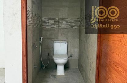 Warehouse - Studio - 1 for rent in Umm Al Thuoob - Umm Al Quwain