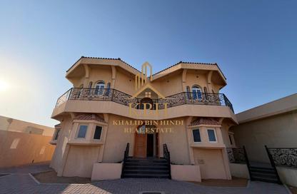 Townhouse - 5 Bedrooms - 7+ Bathrooms for sale in Al Tarfa - Mughaidir - Sharjah