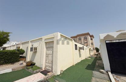 Bungalow - Studio - 7+ for sale in Baniyas East - Baniyas - Abu Dhabi
