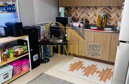 Apartment - 2 - 2 for sale in Gulf Tower - Emirates City - Ajman