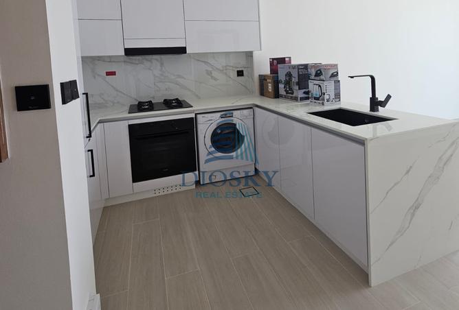 84077858 - Property Image 2