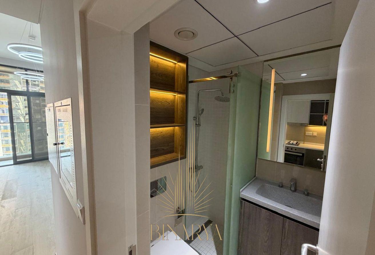 Spacious 1BR | Prime Unit | High Floor photo 13