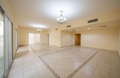 Villa - 4 Bedrooms - 5 Bathrooms for rent in Seashore - Rabdan - Abu Dhabi Villa - 4 Bedrooms - 5 Bathrooms for rent in Seashore - Rabdan - Abu Dhabi