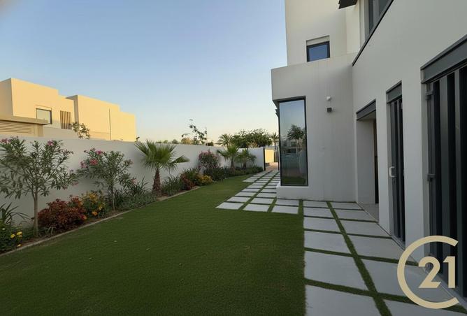 96955808 - Property Main Image