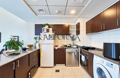 Apartment - 1 - 2 for sale in Bay Central Tower Central - Bay Central - Dubai Marina - Dubai