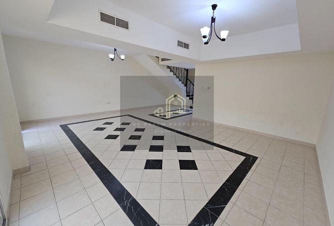 128810870 - Property Image 2