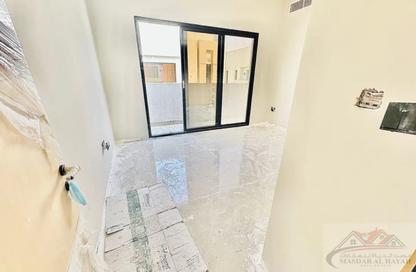 Villa - 5 Bedrooms - 7 Bathrooms for rent in Al Hooshi Villas - Hoshi - Al Badie - Sharjah