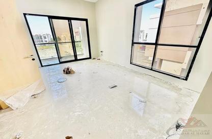Villa - 5 Bedrooms - 7 Bathrooms for rent in Al Hooshi Villas - Hoshi - Al Badie - Sharjah