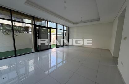 Townhouse - 3 - 4 for rent in Richmond - Damac Hills - Dubai