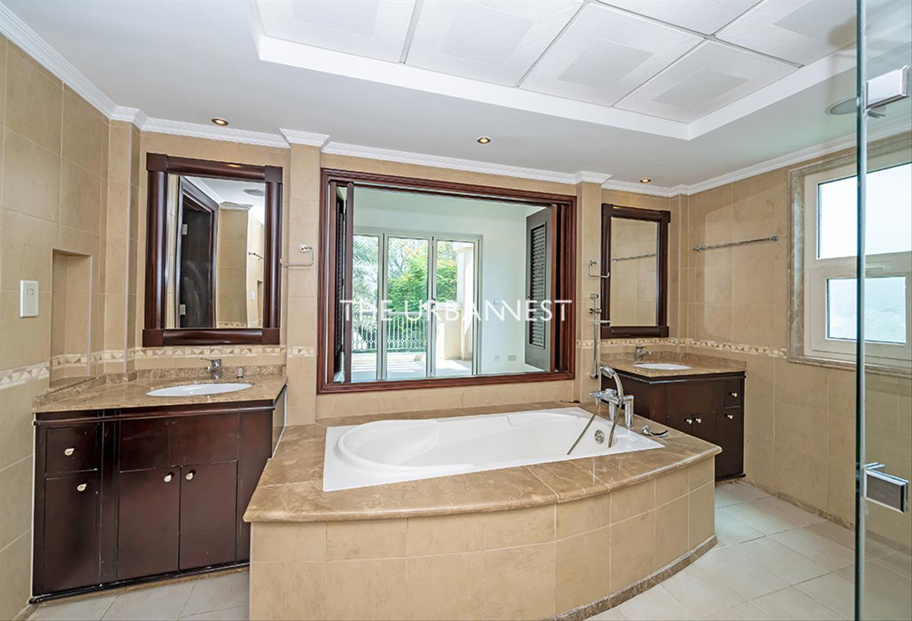 Big Plot | Close to Els | Golf Course View photo 13