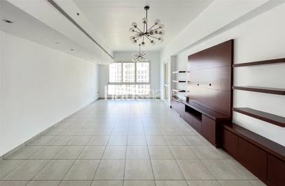 Apartment - 2 Bedrooms - 3 Bathrooms for rent in Marina Residences 5 - Marina Residences - Palm Jumeirah - Dubai