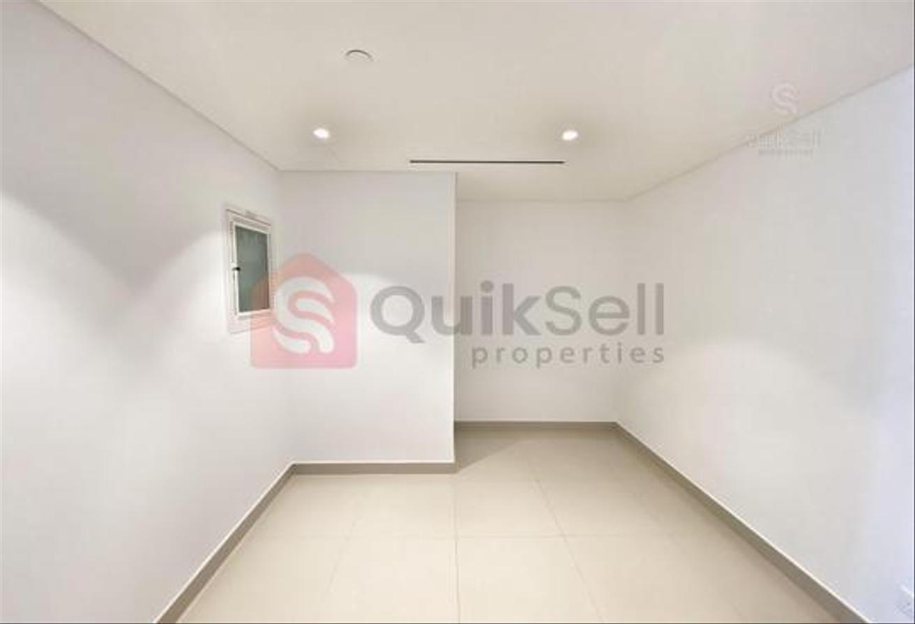 BURJ KHALIFA VIEW | WITH STUDY | AVAILABLE NOW photo 6