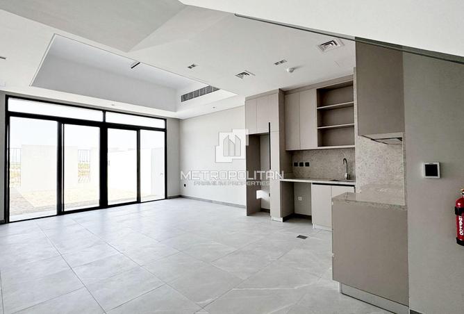 87889008 - Property Image 2