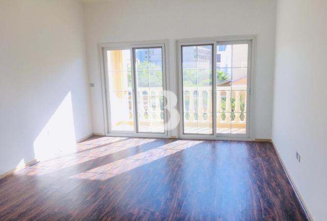 88301876 - Property Image 2