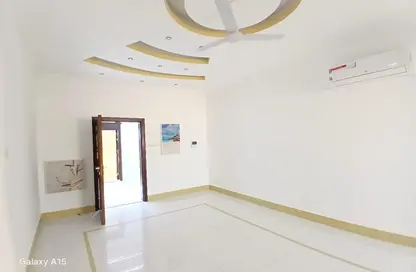 شقة - 2 غرف نوم - 3 حمامات للايجار في الجرف 2 - الجرف - عجمان وسط المدينة - عجمان