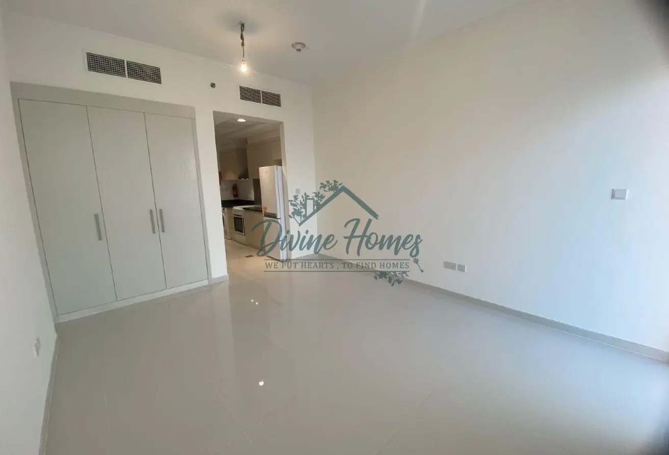 163232970 - Property Main Image