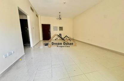 Apartment - 2 Bedrooms - 3 Bathrooms for rent in Al Khair Building - Dubai Silicon Oasis - Dubai