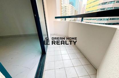 Apartment - 2 Bedrooms - 2 Bathrooms for rent in Yasmeen Tower - Al Majaz 2 - Al Majaz - Sharjah