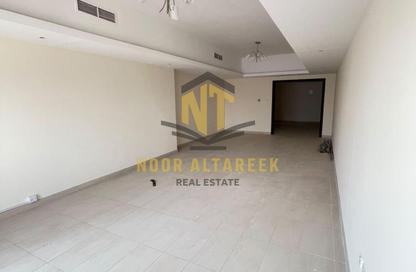 Apartment - 3 - 5 for rent in Al Qasba Downtown - Al Qasba - Sharjah