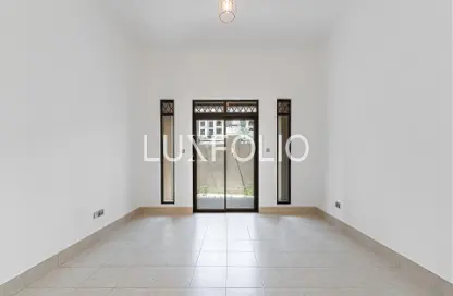 شقة - غرفة نوم - 2 حمامات للايجار في زعفران 5 - زعفران - دبي القديمة - وسط مدينة دبي - دبي