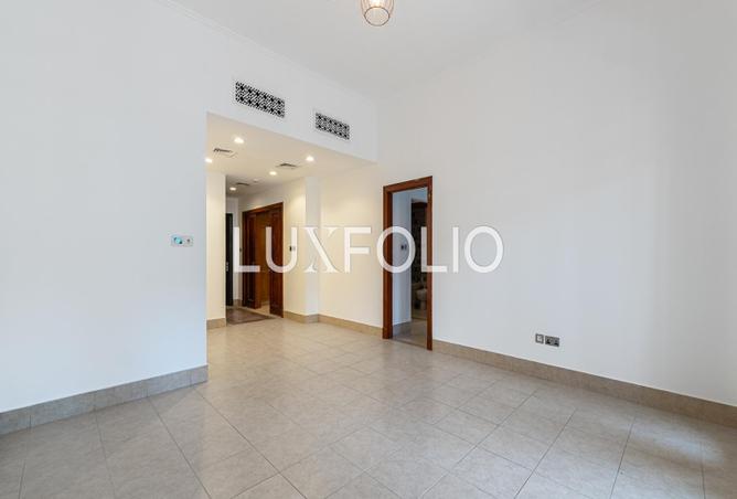 82352767 - Property Image 2